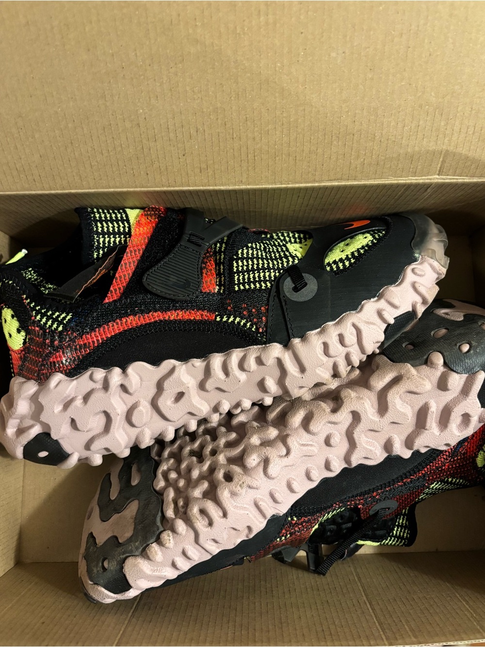 Nike ISPA Overreact - Black Red Volt, Men’s 8.5